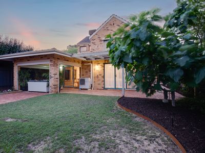 22 Godetia Gardens, Mount Claremont