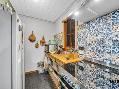 106 Osborne Street, Maddingley