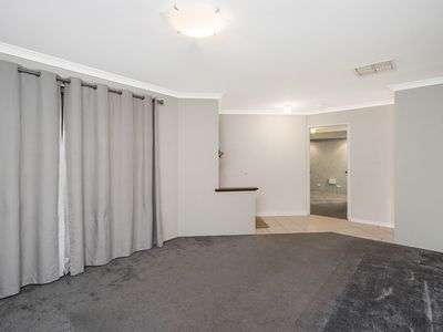 17 Coomer Elbow, South Guildford