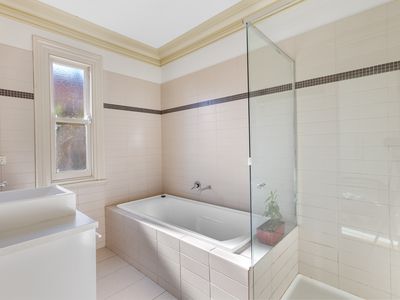 52 Langs Road, Ascot Vale