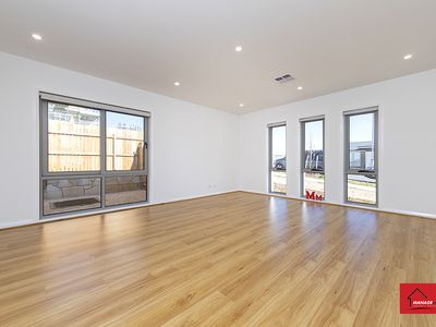 17 JEGOROW STREET, Denman Prospect