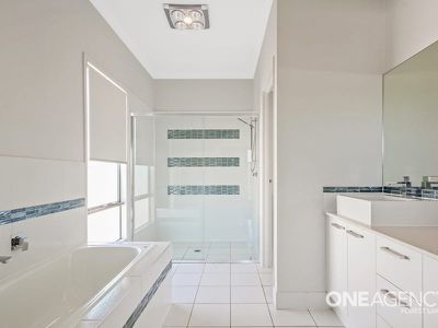 56 The Promenade, Springfield Lakes