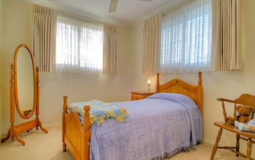 2 / 11 Hood Court, Berwick