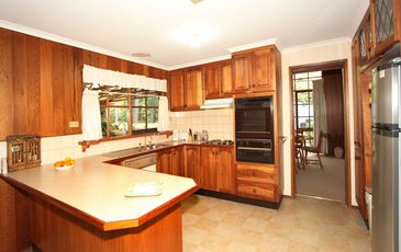 28 Leadbetter Road, Beaconsfield Upper