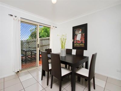 25 Knight Street, Rochedale South