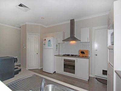 32 Tumbarri Way, Hannans