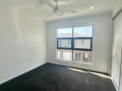 18 / 15 Waratah Way, Morayfield