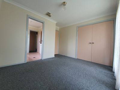 38 Cardiff Arms Avenue, Dubbo