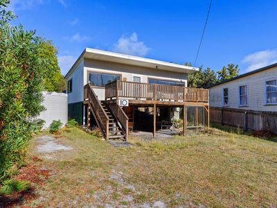 10 Honeysuckle Avenue, Sisters Beach