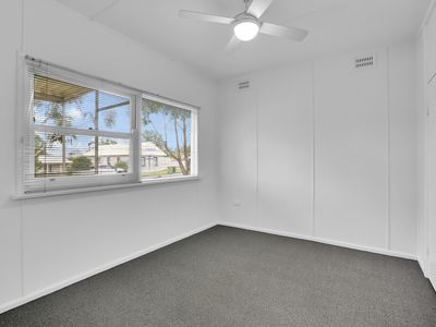 42 Manuka Parade, Gorokan