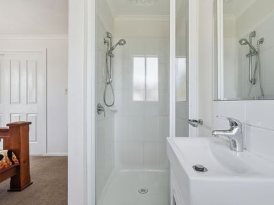 46 Carlton Beach Road, Dodges Ferry