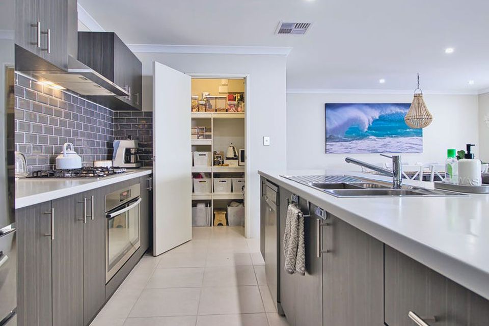 146 Clyde Avenue , Baldivis