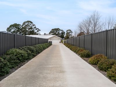 7 William St, Westbury