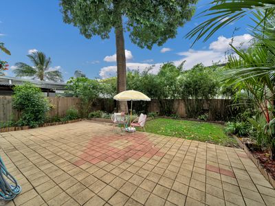 3 / 158-160 McLeod Street, Cairns North