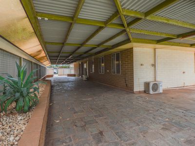 10 Lovell Way, South Hedland