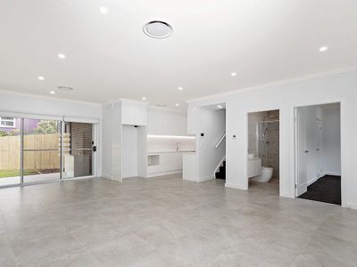 10A Bidgee Road, Ryde