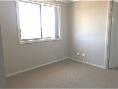 50 Lowndes Drive, Oran Park