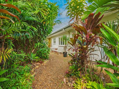 6 East Coolabine Road, Coolabine