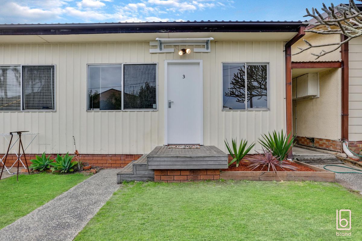 3 / 135 Main Road, Toukley