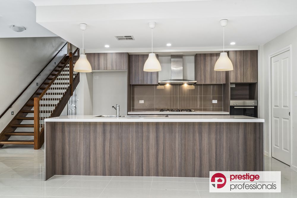 12 Warraburra Way, Voyager Point