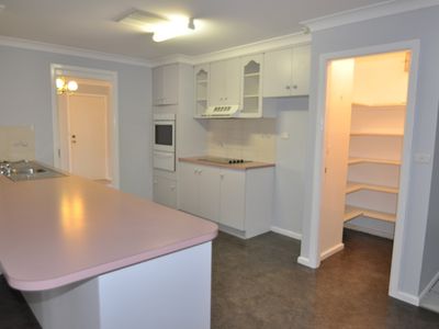 3 Gregory Court, Dubbo