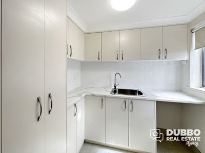 2 / 17 Elizabeth Street, Dubbo