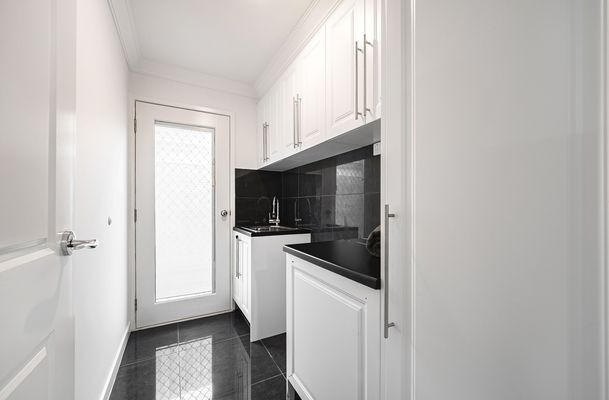 13 Wisla Circuit, Roxburgh Park