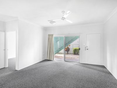 1 / 25 Balaclava Road, Earlville