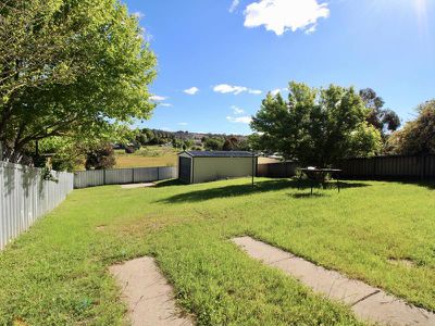 328 Rocket Street, West Bathurst