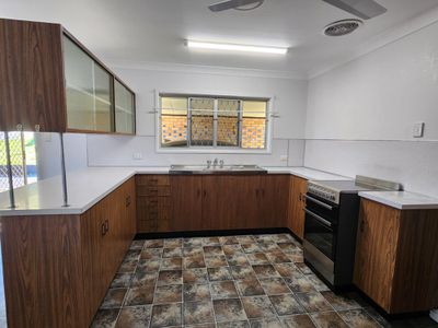 58 River Road, Gympie