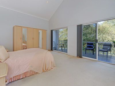 100 Fallon Drive, Cherrybrook