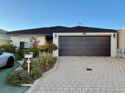 89 Cheltenham Loop, Bertram