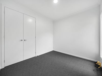 8 Petunia Crescent, Armstrong Creek