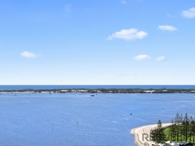 1807 / 180 Marine Parade, Labrador