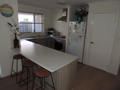 16 Venulosa Avenue, Halls Head