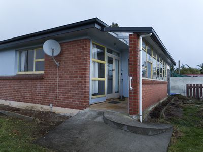 16 Hill Street, Stirling