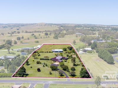 8 Elm Street, Guyra