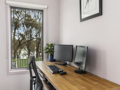 1 / 47 The Esplanade, Seymour