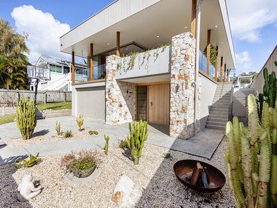 16 Myles Street, Tewantin