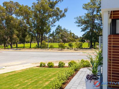 76 Wisteria Parade, Edgewater