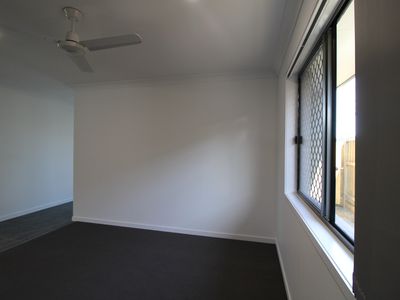 30 Timothy Cres, Rosewood