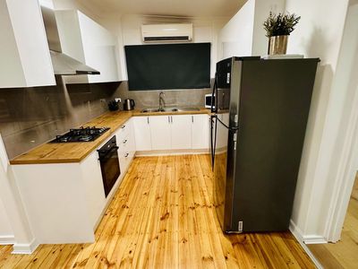 2B Woodmere Avenue, Mitchell Park