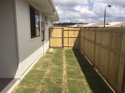 1 / 23 Firestone Avenue, Pimpama