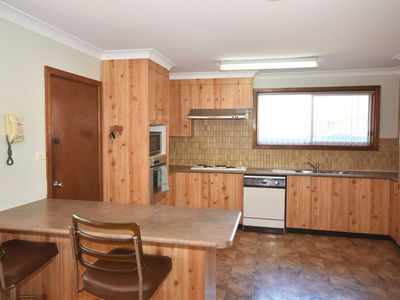 26 Howard Avenue, Dubbo