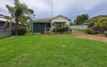 62 Cardwell Road, York