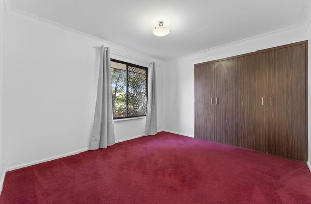 72 Cambridge Crescent, Cooloongup