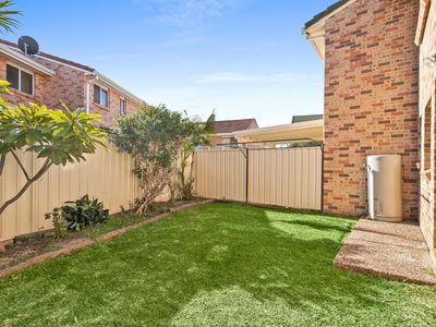 2 / 13 Grove Circuit, Lake Illawarra