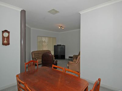 27 Bates Drive, Boulder