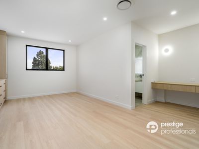 6C Lucas Avenue, Moorebank