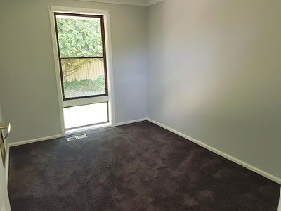 12 Medway St, Blayney